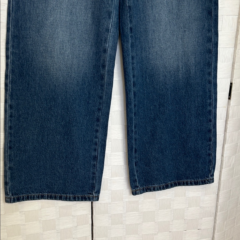 Wide Leg Dark Wash Jeans with Tag - Picture 5 of 9